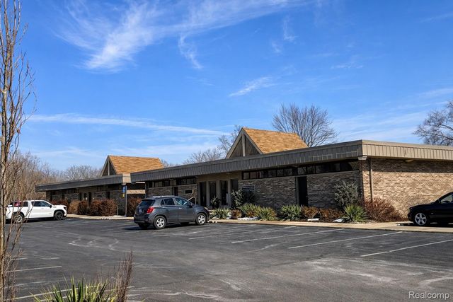 8584 N Canton Center Road, Canton Charter Township, MI 48187