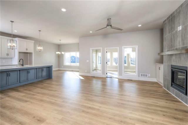 11407 Trevor Drive, Peculiar, MO 64078
