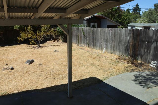 5380 49th St, Sacramento, CA 95820