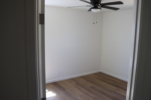 5380 49th St, Sacramento, CA 95820