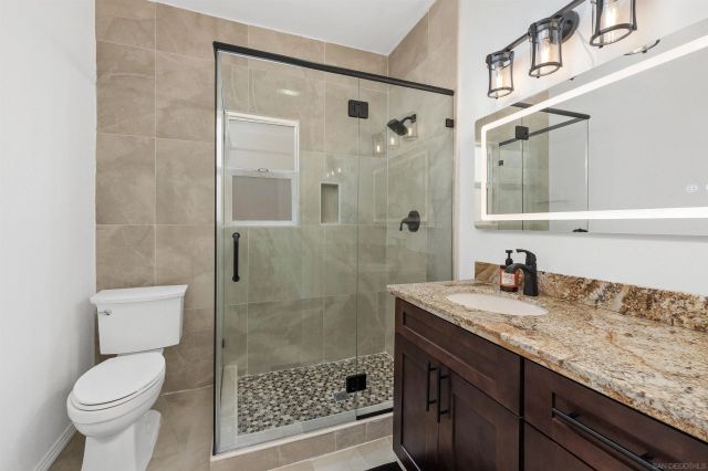 62 Country Club Cir, Chula Vista, CA 91911