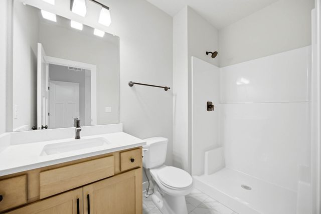 3220 NW Brookside Drive, Grimes, IA 50111