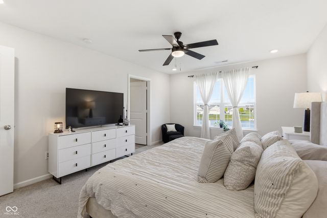 5906 Aleppo Lane, Greenwood, IN 46143