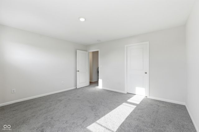 5906 Aleppo Lane, Greenwood, IN 46143