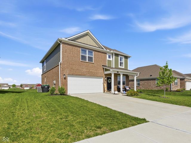 5906 Aleppo Lane, Greenwood, IN 46143