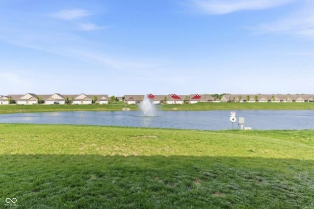 5906 Aleppo Lane, Greenwood, IN 46143