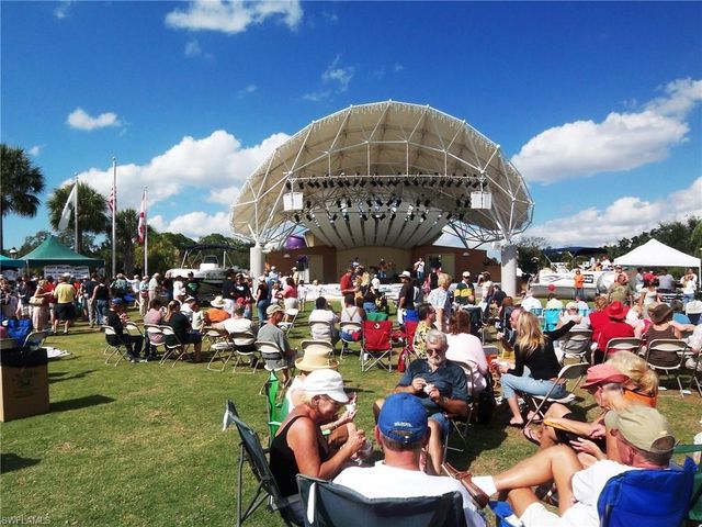 9344 Lake Abby LN, Bonita Springs, FL 34135