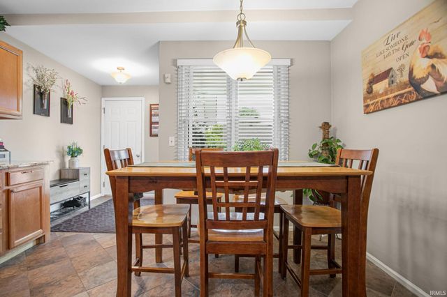 18342 State Line Road, South Bend, IN 46637