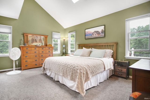 18342 State Line Road, South Bend, IN 46637