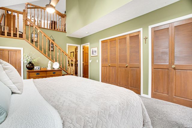 18342 State Line Road, South Bend, IN 46637