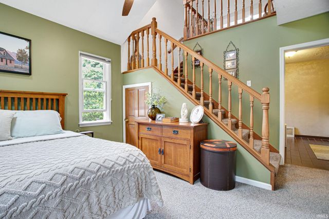 18342 State Line Road, South Bend, IN 46637
