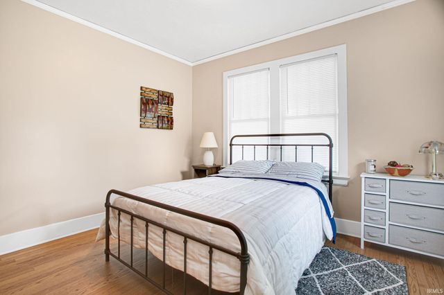 18342 State Line Road, South Bend, IN 46637