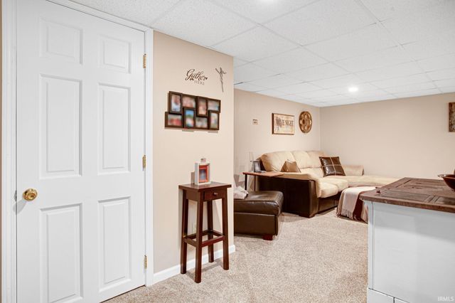 18342 State Line Road, South Bend, IN 46637