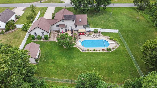 18342 State Line Road, South Bend, IN 46637