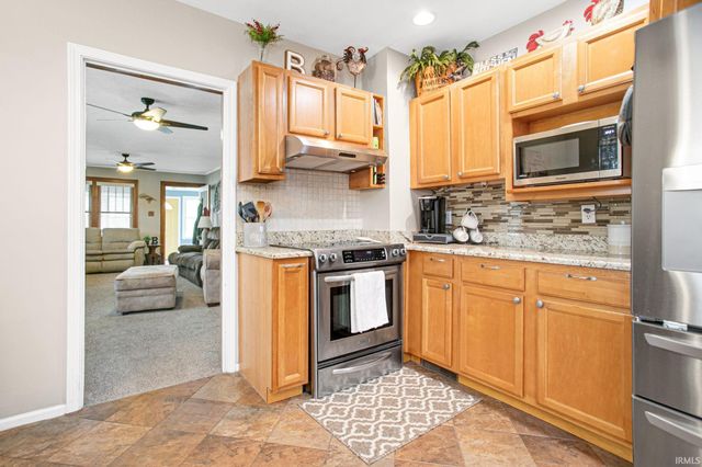 18342 State Line Road, South Bend, IN 46637