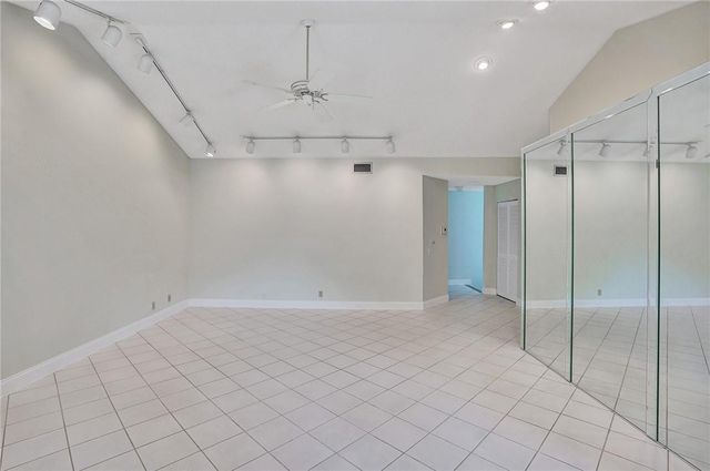 6698 Montego Bay Boulevard D, Boca Raton, FL 33433
