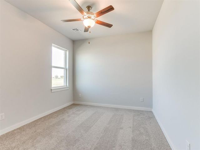 1714 Oak Way, Tuttle, OK 73089