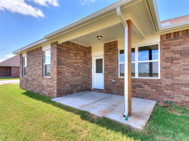 1714 Oak Way, Tuttle, OK 73089