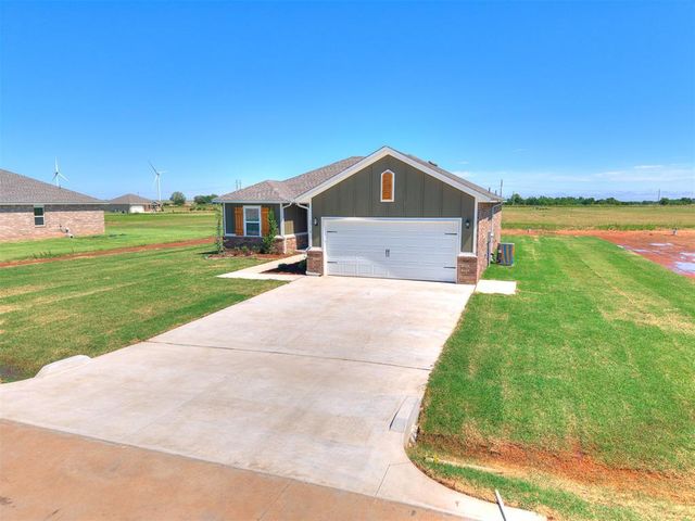 1714 Oak Way, Tuttle, OK 73089