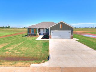 1714 Oak Way, Tuttle, OK 73089