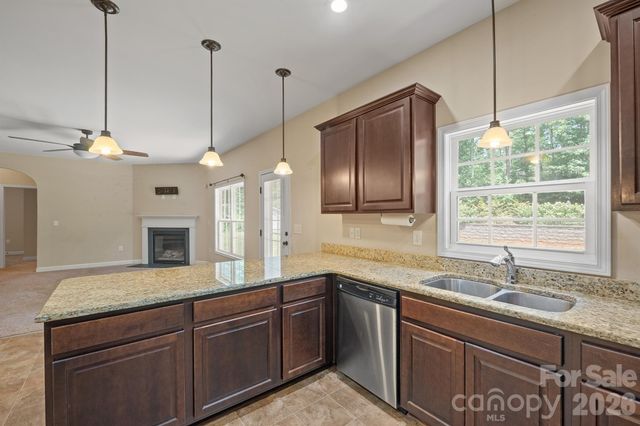 4628 Cayton Drive, Maiden, NC 28650