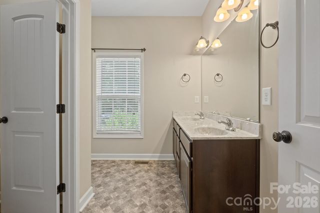 4628 Cayton Drive, Maiden, NC 28650