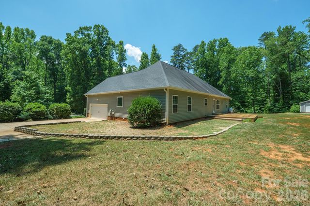 4628 Cayton Drive, Maiden, NC 28650
