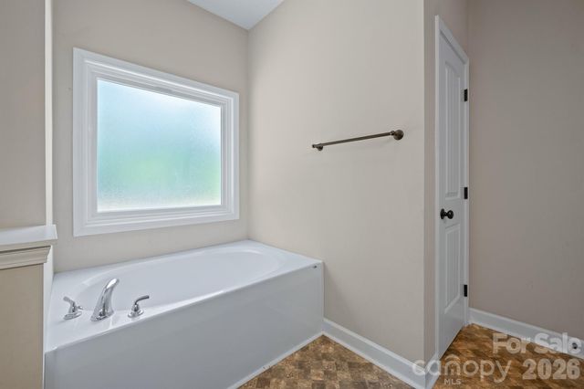 4628 Cayton Drive, Maiden, NC 28650