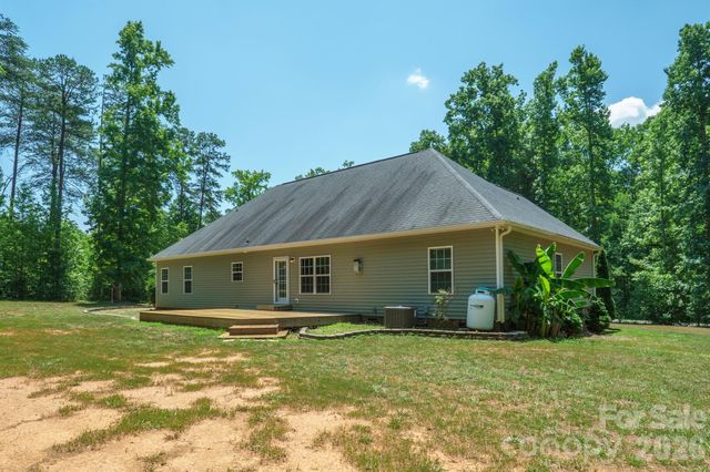 4628 Cayton Drive, Maiden, NC 28650