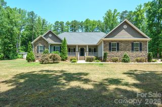 4628 Cayton Drive, Maiden, NC 28650
