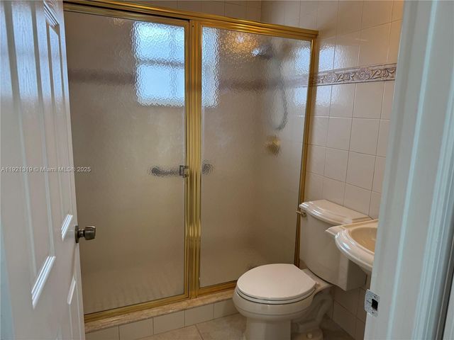 5332 SW 142nd Pl, Miami, FL 33175