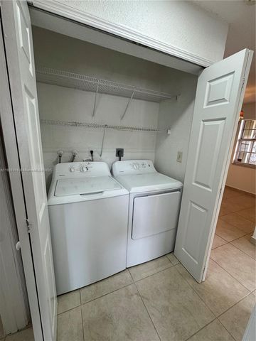 5332 SW 142nd Pl, Miami, FL 33175