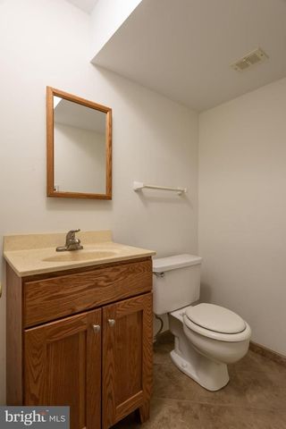 246 FRIENDSHIP DR, Paoli, PA 19301