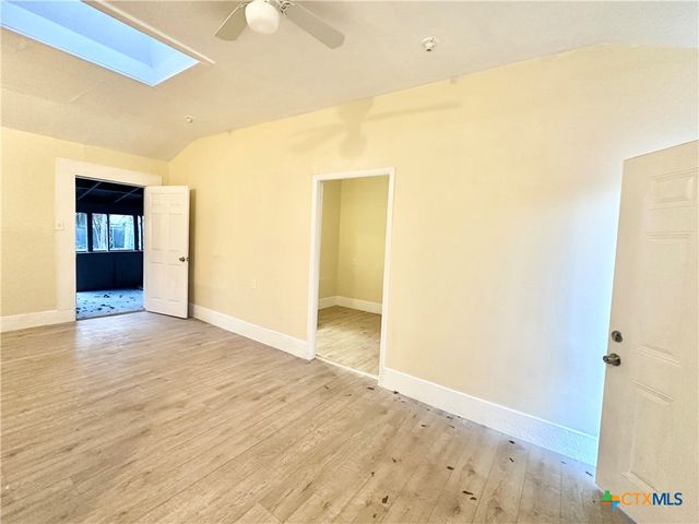 104 E Fowler Avenue, Killeen, TX 76541