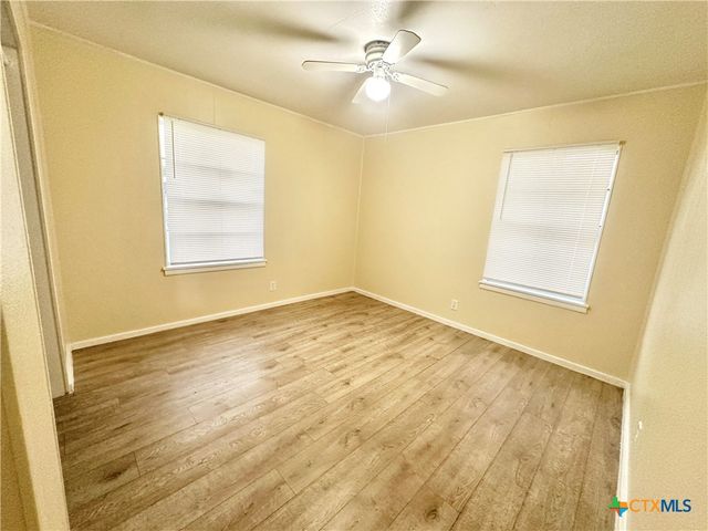 104 E Fowler Avenue, Killeen, TX 76541