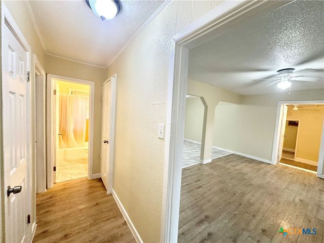 104 E Fowler Avenue, Killeen, TX 76541