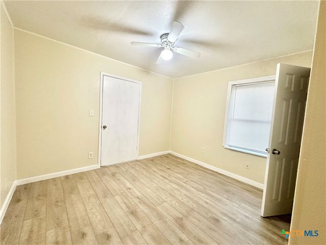 104 E Fowler Avenue, Killeen, TX 76541