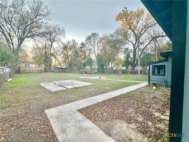 104 E Fowler Avenue, Killeen, TX 76541