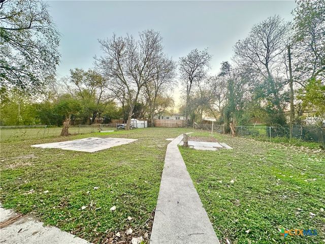 104 E Fowler Avenue, Killeen, TX 76541