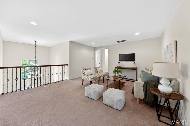 366 Willow Weald Path, Chesterfield, MO 63005