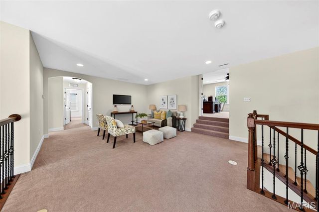366 Willow Weald Path, Chesterfield, MO 63005