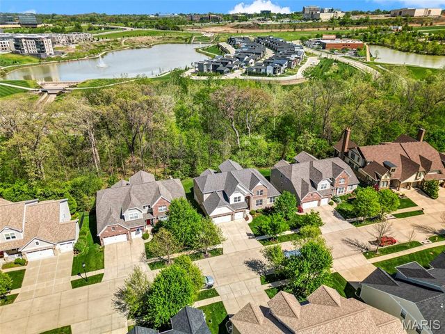 366 Willow Weald Path, Chesterfield, MO 63005