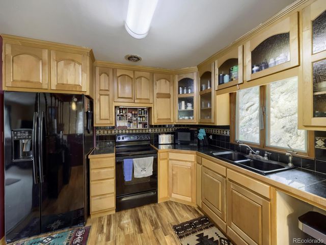 21005 State Highway 7, Lyons, CO 80540