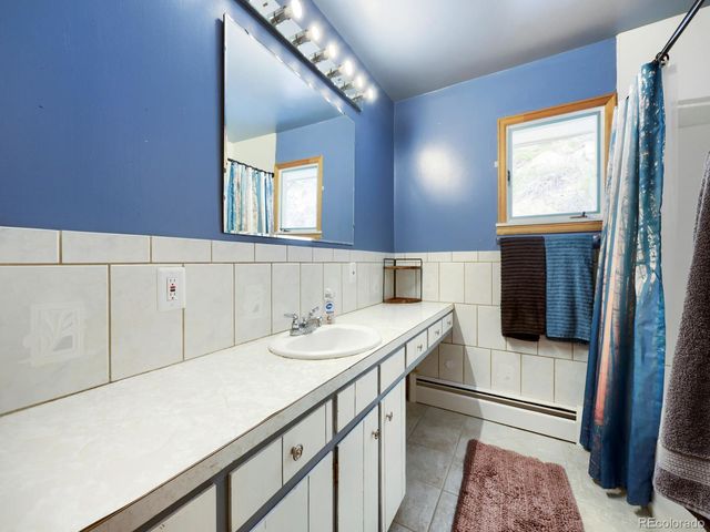 21005 State Highway 7, Lyons, CO 80540
