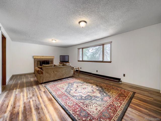 21005 State Highway 7, Lyons, CO 80540