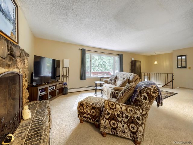 21005 State Highway 7, Lyons, CO 80540