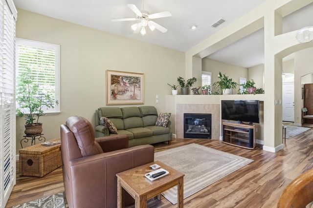 3505 Riojo Way, Rancho Cordova, CA 95670
