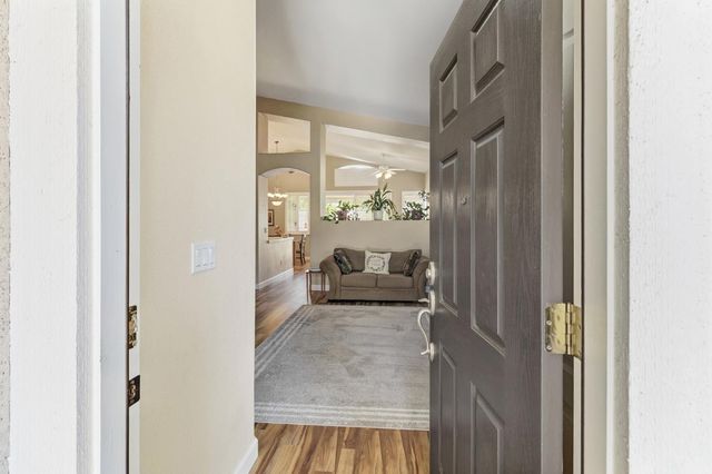 3505 Riojo Way, Rancho Cordova, CA 95670