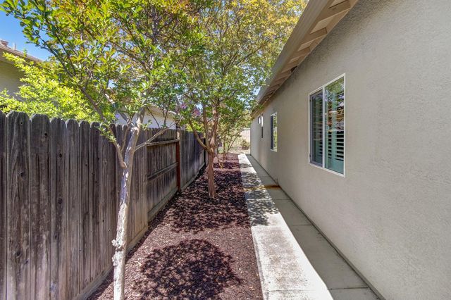 3505 Riojo Way, Rancho Cordova, CA 95670