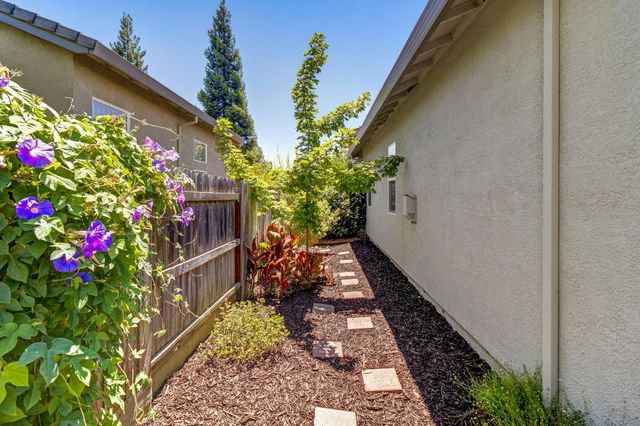 3505 Riojo Way, Rancho Cordova, CA 95670